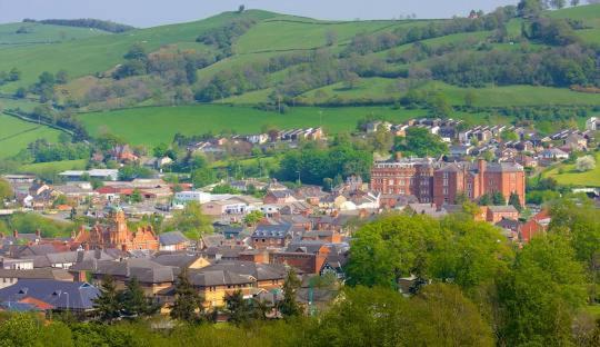 Georgian Terrace Town House In Mid Wales Villa Newtown  Bagian luar foto